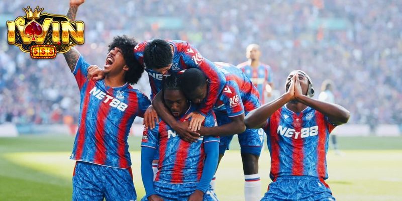 FA Cup 2025: Những Khoảnh Khắc Đắt Giá Của Crystal Palace Và NET88 4 Sự kiên trì và tinh thần đồng đội trên sân cỏ của Crystal Palace